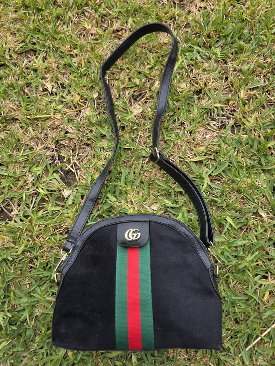 Gucci Handbags - Gucci Black Suede Crossbody Bag Women Green-Red Stripe Detach Strap 7x11